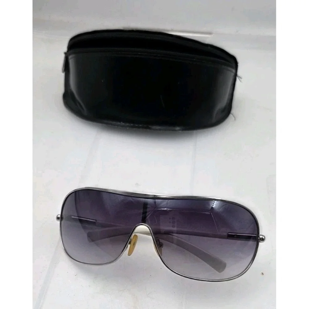 GUESS Vintage 2000's glasses
